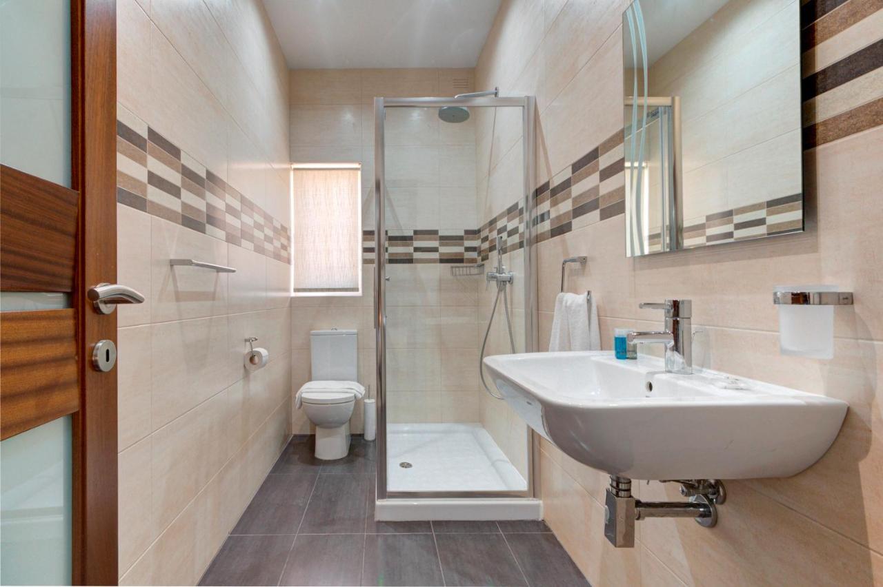 Modern Seaside 2 Bedroom Penthouse With Sea Views San Pawl il-Baħar Zewnętrze zdjęcie